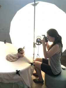 Fotografia durante sesión newborn madrid